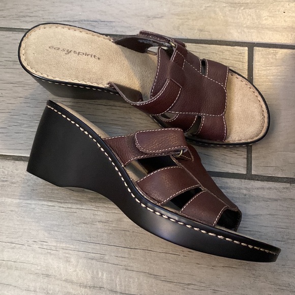 Easy Spirit Casual Slip On Leather Sandals Size 8M Brown Adjustable - Picture 2 of 8
